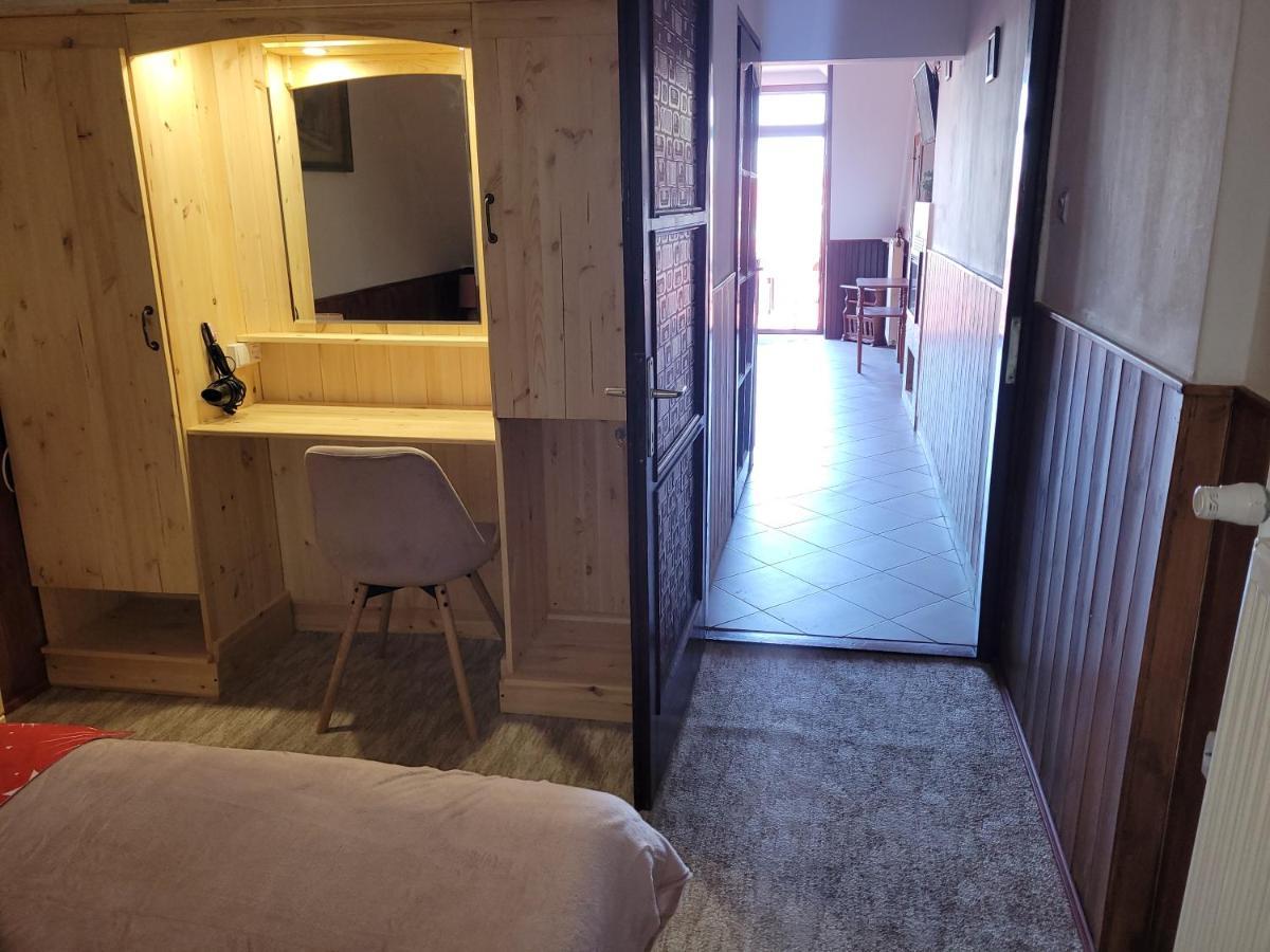 Leganyi Apartmanhaz Eger Exterior photo
