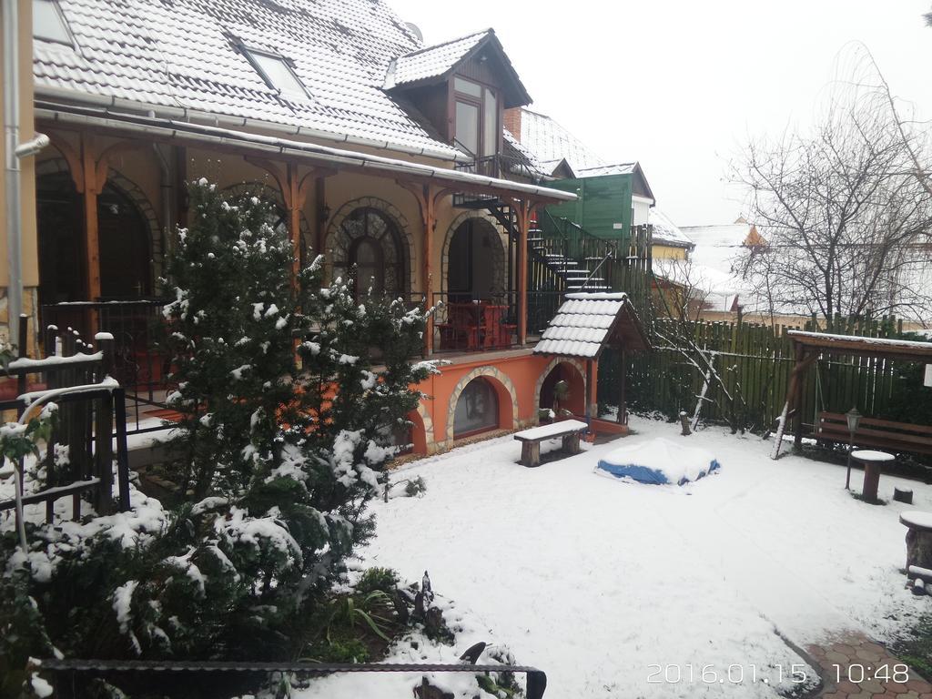 Leganyi Apartmanhaz Eger Exterior photo